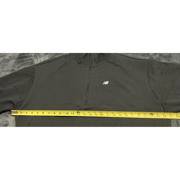 LARGE New Balance Women's Athletics Remastered French Terry 1/4 Zip - Picture 6 of 8